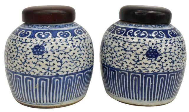 Appraisal: lot of Chinese blue and white porcelain lidded melon jars