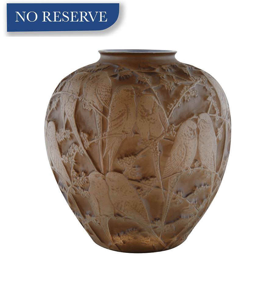 Appraisal: CIRCA CONSOLIDATED VASE AFTER LALIQUE CIRCA CONSOLIDATED VASE AFTER LALIQUE