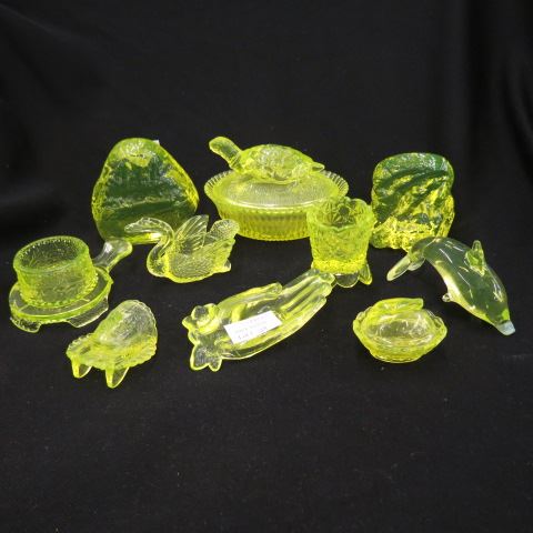 Appraisal: pcs Vaseline Glass turtle box toothpick holders salt match holder