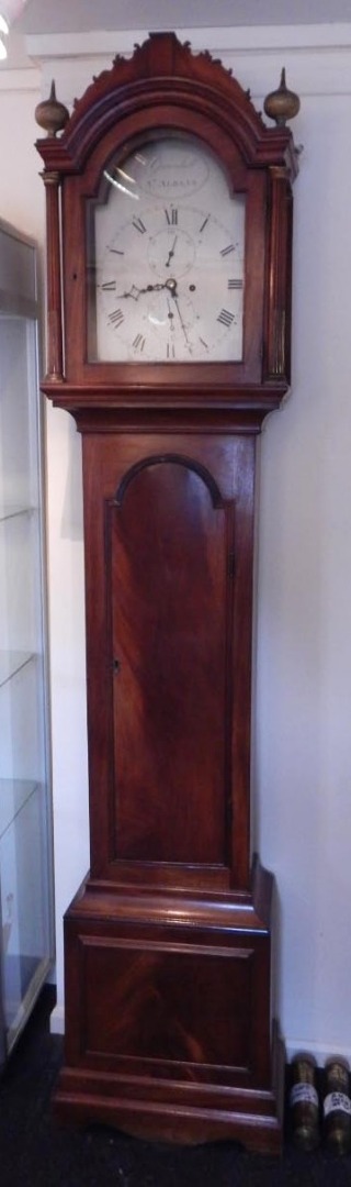 Appraisal: Greenhill Saint Albans An early thC longcase clock the arched