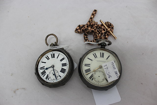 Appraisal: A SILVER CASED POCKET WATCH enamelled dial with Roman numerals