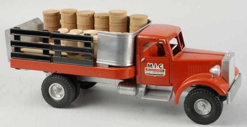 Appraisal: Lot of Pressed Steel Smith-Miller Truck Toys Description Includes one