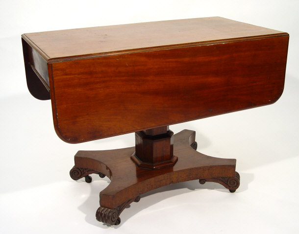 Appraisal: Victorian mahogany Pembroke table with drawer to end on octagonal