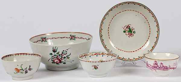 Appraisal: English and Chinese Export Porcelain Tablewares Early th century an