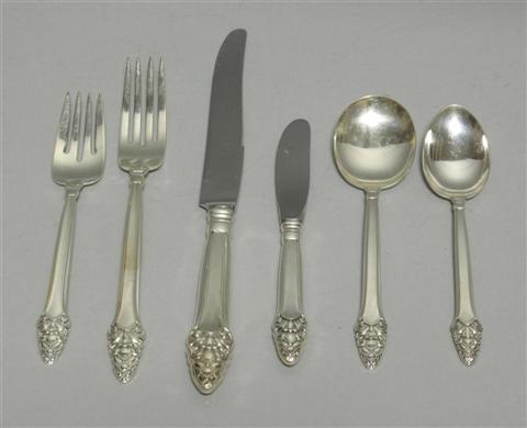 Appraisal: GORHAM SILVER FLATWARE SERVICE Old Sovereign introduced Including dinner knives