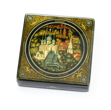 Appraisal: Three Russian lacquer boxes th century Comprising a rectangular example