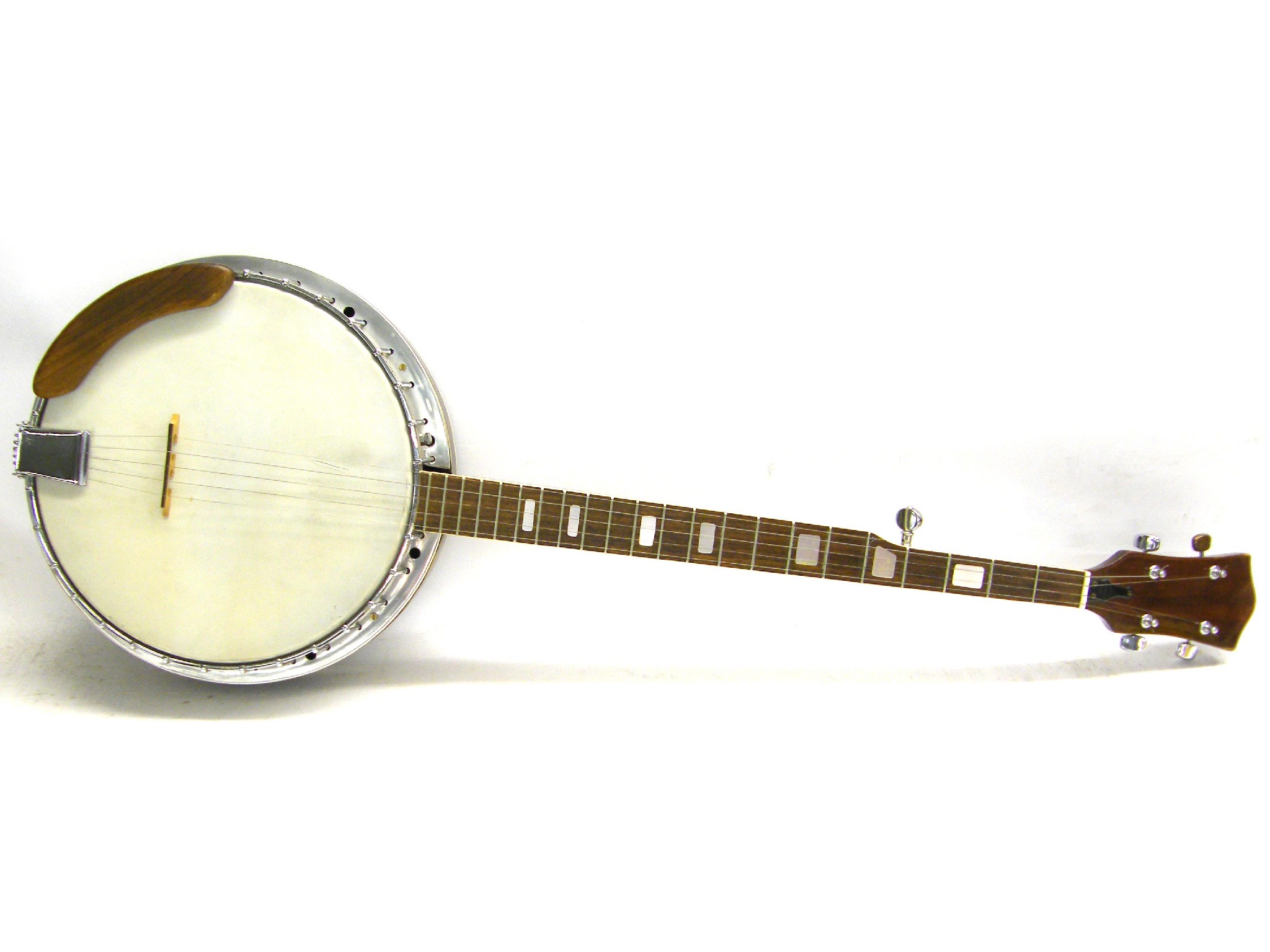 Appraisal: Contemporary five string resonator banjo with skin and scale