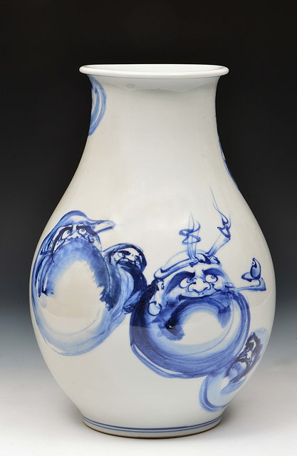 Appraisal: A Japanese blue and white studio vaseTaisho periodpossibly Kaneyama ware