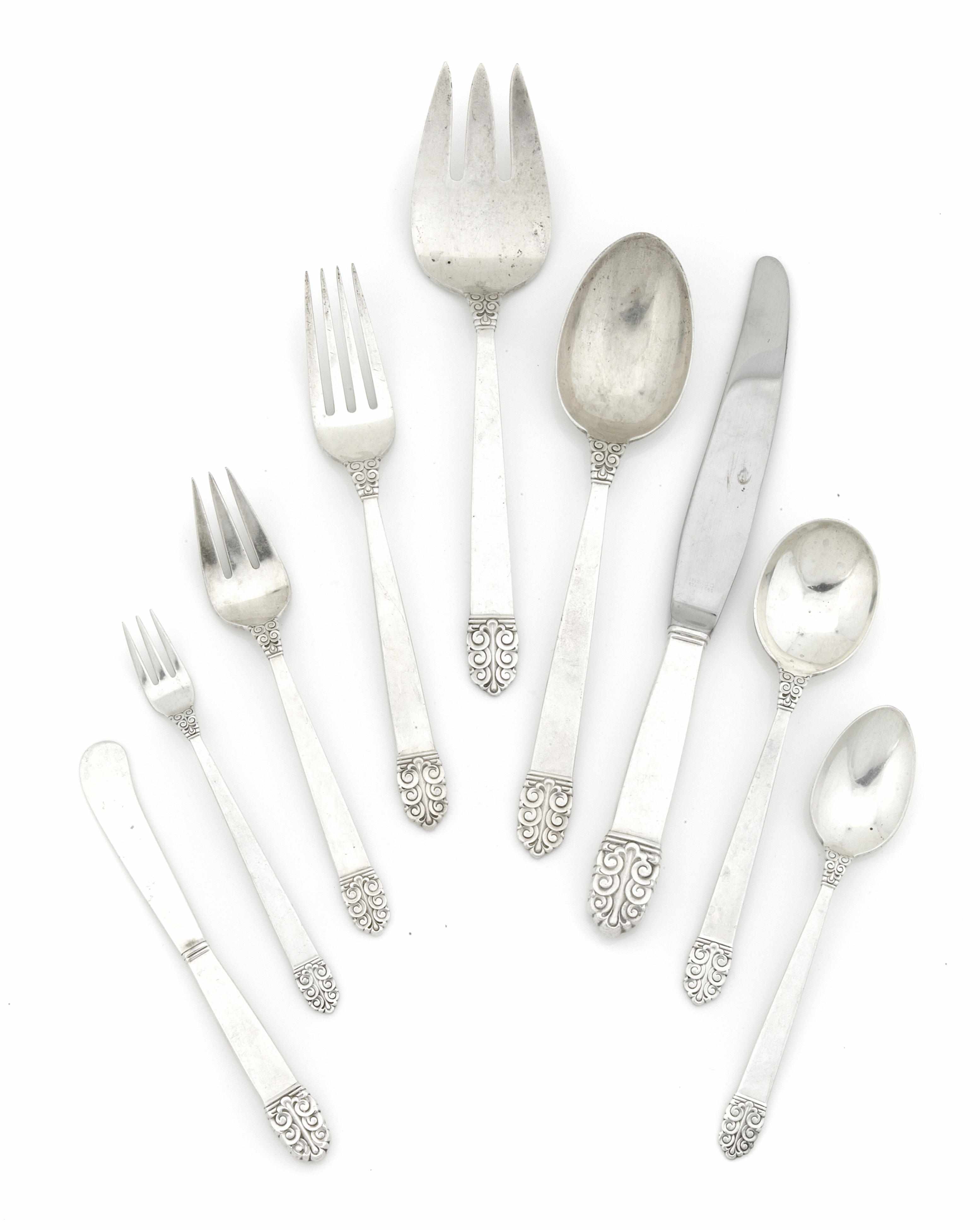 Appraisal: An American sterling silver flatware service for twelve International Silver