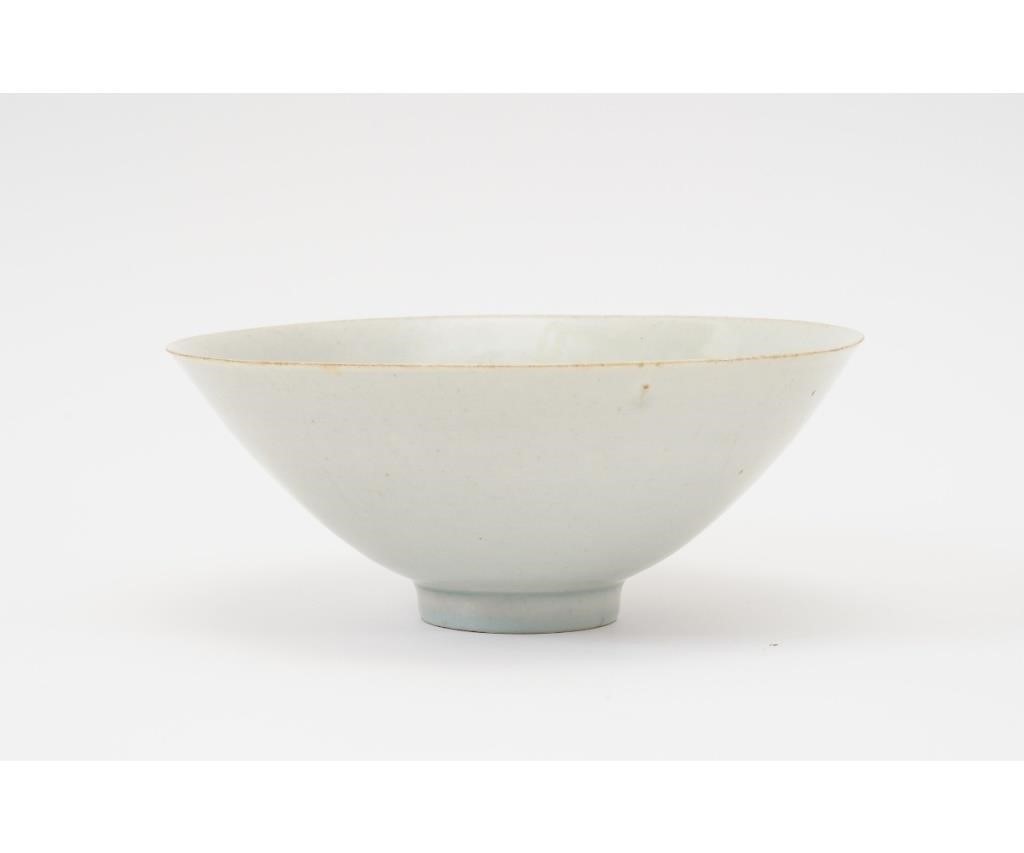 Appraisal: Chinese celadon thin green bowl with a delicate cloud decorated