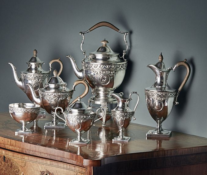 Appraisal: A good seven piece tea and coffee service Crichton Brothers