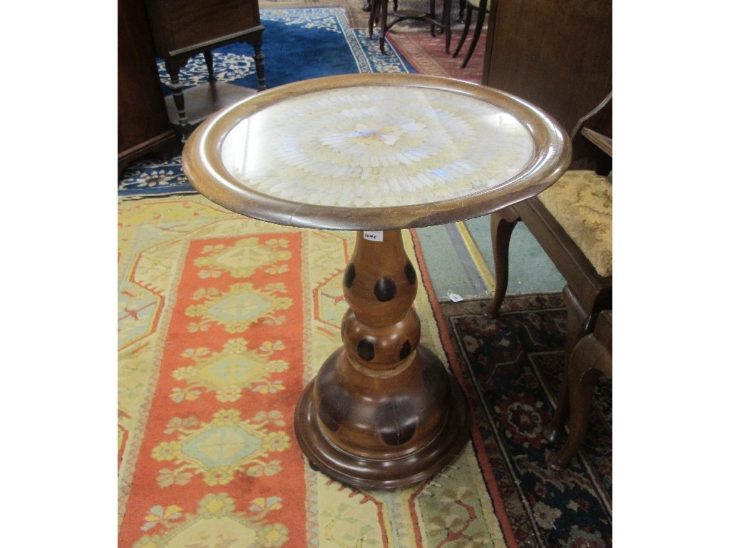 Appraisal: Occasional table with butterfly wing top