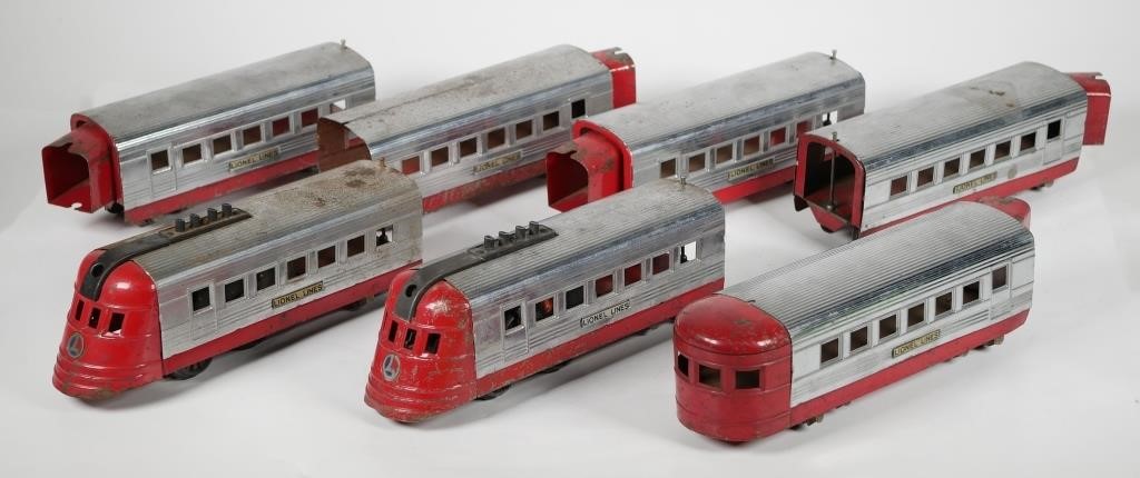 Appraisal: LIONEL JUNIOR STREAMLINER PREWAR TRAIN SETSeven Piece Lionel Jr Train