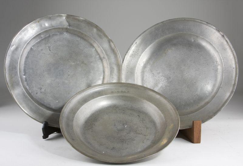 Appraisal: Three Antique Pewter Chargers the first English nd half of