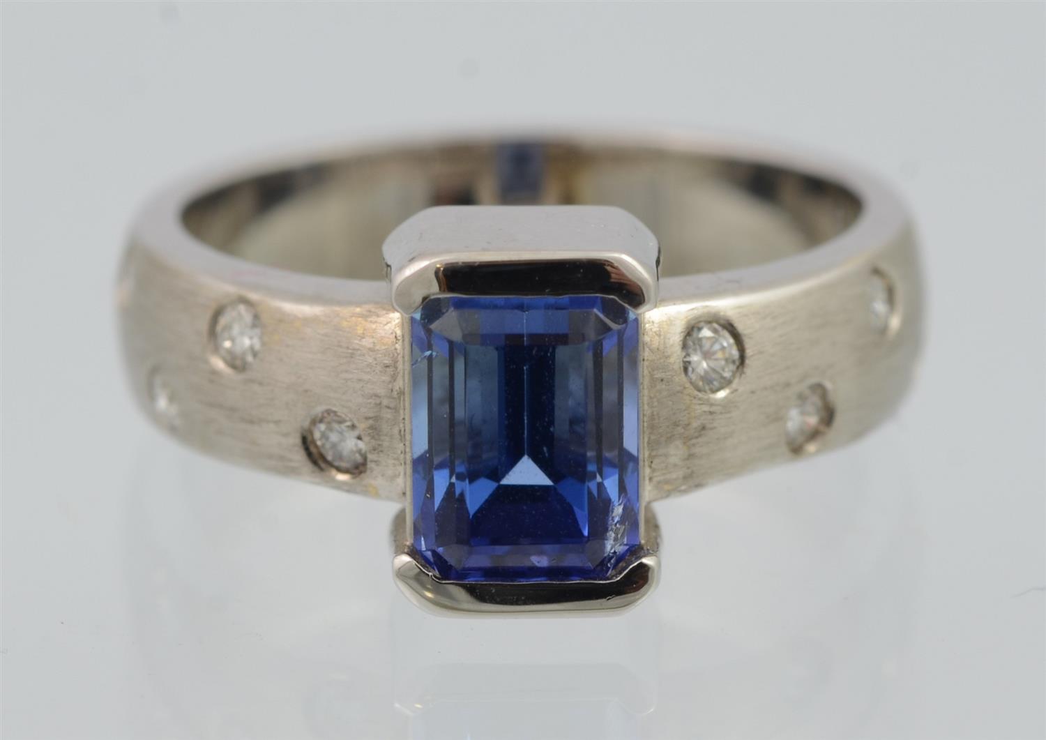 Appraisal: K White Gold Tanzanite and Diamond Ring Gypsy Set Diamonds