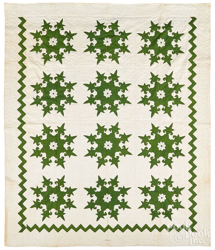 Appraisal: Green and white appliqu quilt mid th c Green and