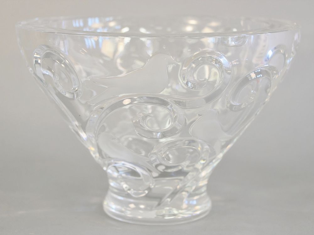 Appraisal: Large Lalique crystal bowl having scrolling vine and frosted bird