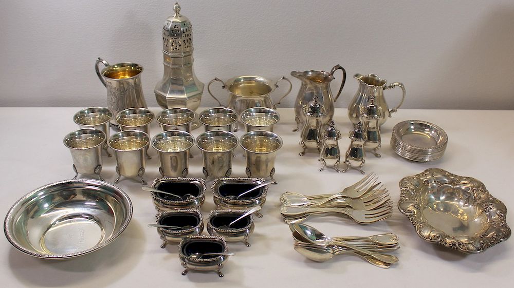 Appraisal: SILVER Assorted Silver Hollow Ware Includes Hallmark sterling nut dishes