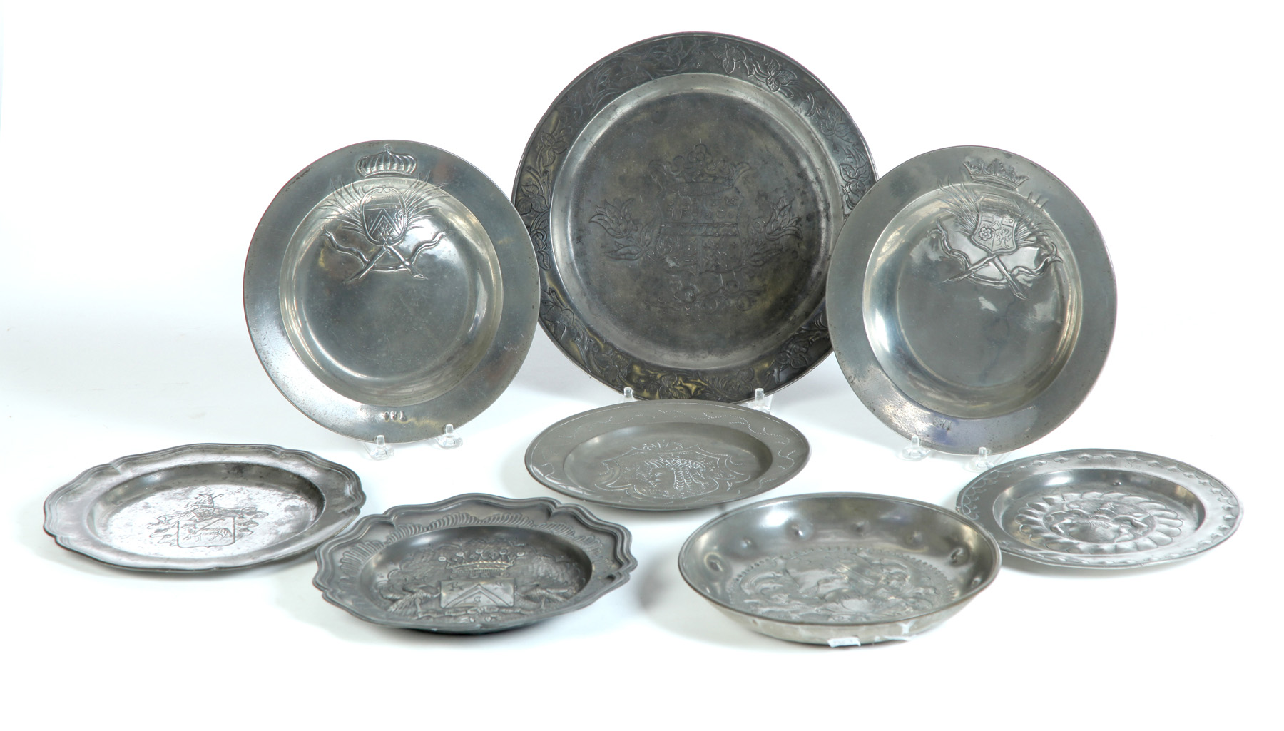 Appraisal: EIGHT EUROPEAN PEWTER PLATES AND DISHES Eighteenth- th century All