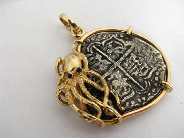 Appraisal: Atocha Coin pendant with K gold octopus motif bezel