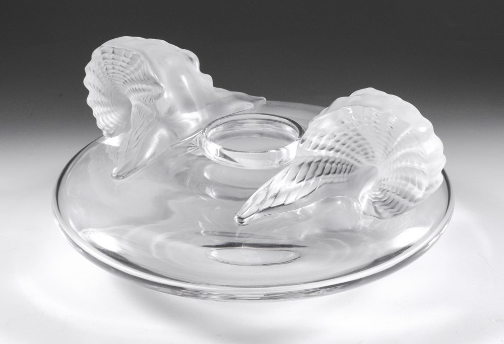 Appraisal: LALIQUE CRYSTAL SANTORIN VASE Clear crystal body with frosted seashell