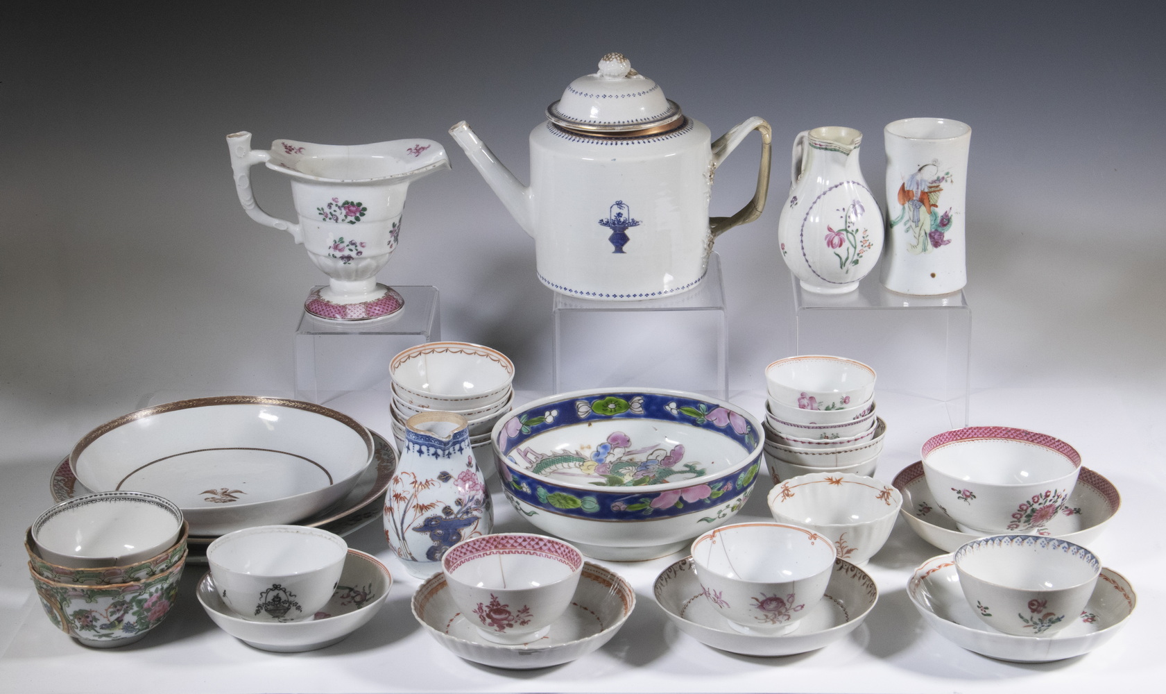 Appraisal: PCS CHINESE PORCELAIN Lot of Assorted Pieces of th c