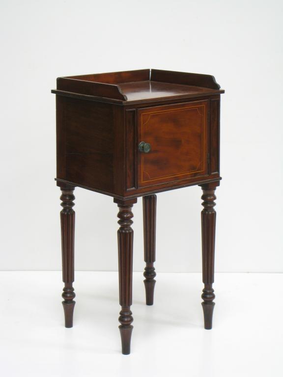 Appraisal: A th century mahogany Bedside cupboard with raised gallery single