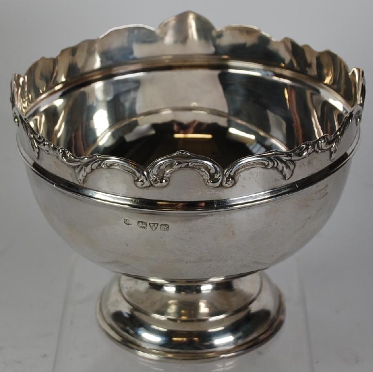 Appraisal: EDWARD VII SILVER ROSE BOWL typical form with moulded girdle