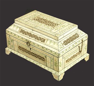 Appraisal: A late th century Russian bone tea caddy with fabric