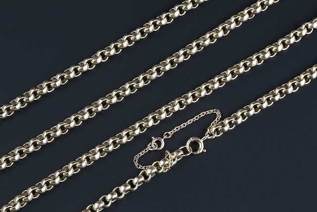 Appraisal: A ct gold belcher-link chain length cm