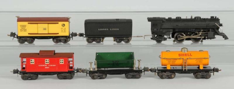 Appraisal: Lionel No W O-Gauge Freight Train Set Description Pre-war Includes