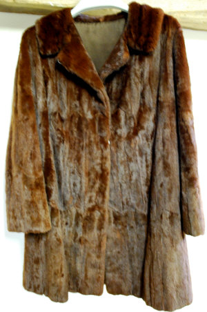 Appraisal: Lady's squirrel full-length fur coat