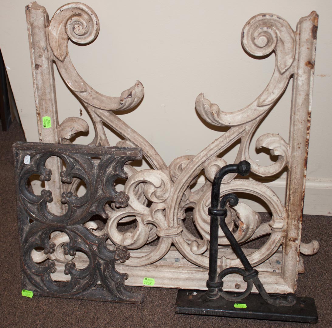 Appraisal: Four architectural cast iron brackets