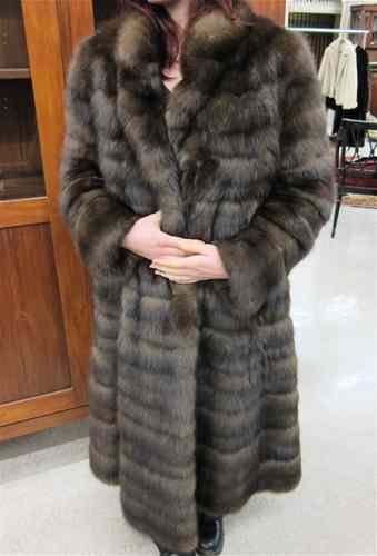 Appraisal: LADY'S FULL LENGTH MINK COAT brown fur with two exterior