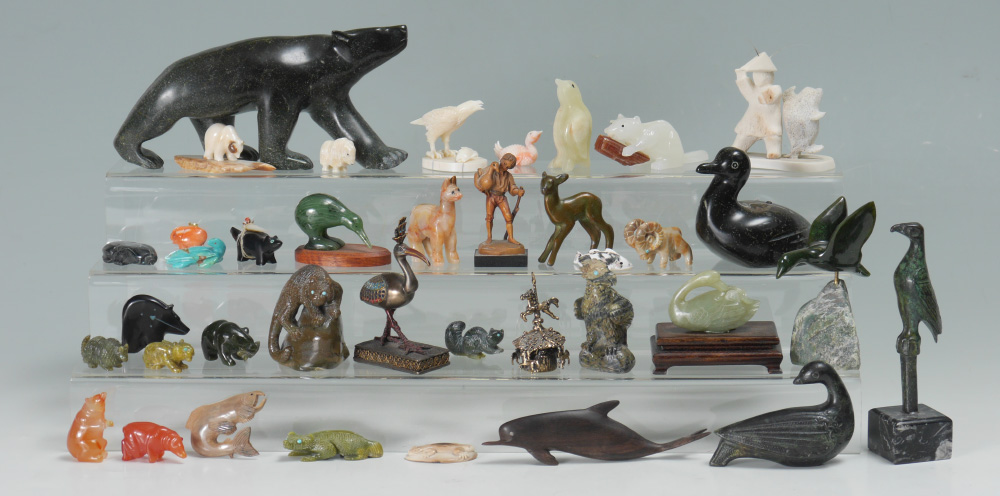 Appraisal: COLLECTION OF MINIATURE CARVED STONE ANIMALS A menagerie of animals