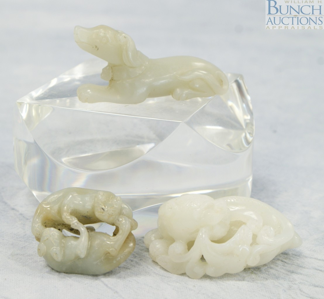 Appraisal: pcs Chinese carved jade to include a dog a par