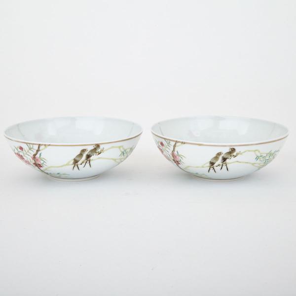 Appraisal: Pair of Famille Rose Shallow Bowls Qinghua Mark Republican Period