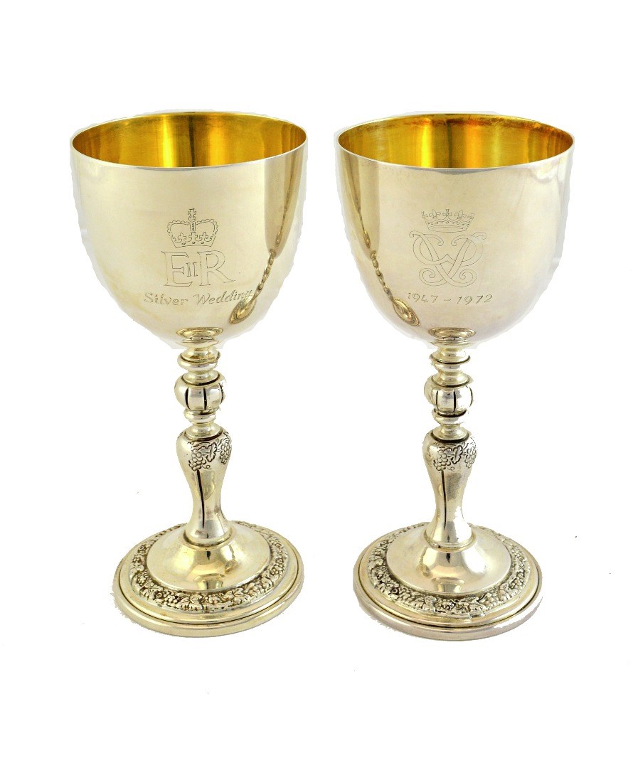 Appraisal: A set of six silver goblets commemorating The Silver Wedding