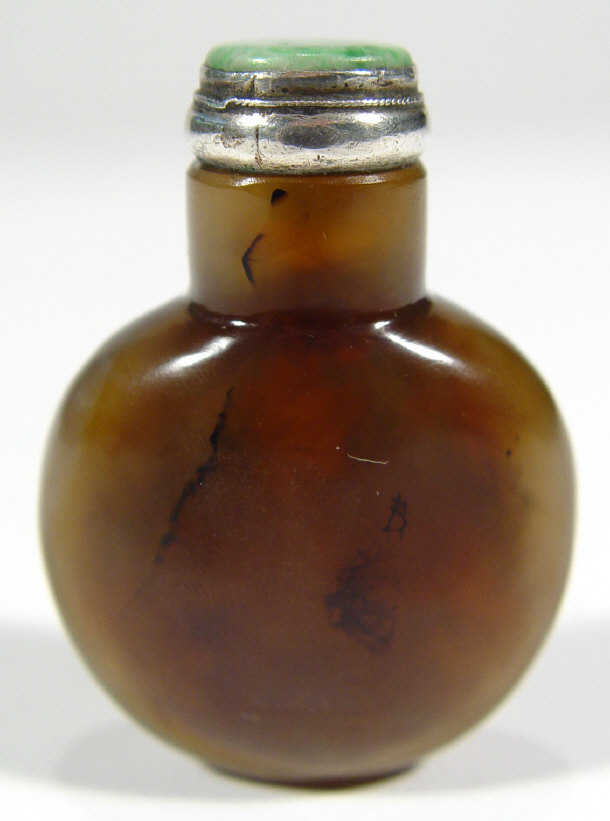 Appraisal: Small Chinese agate snuff bottle with an apple green jadeite