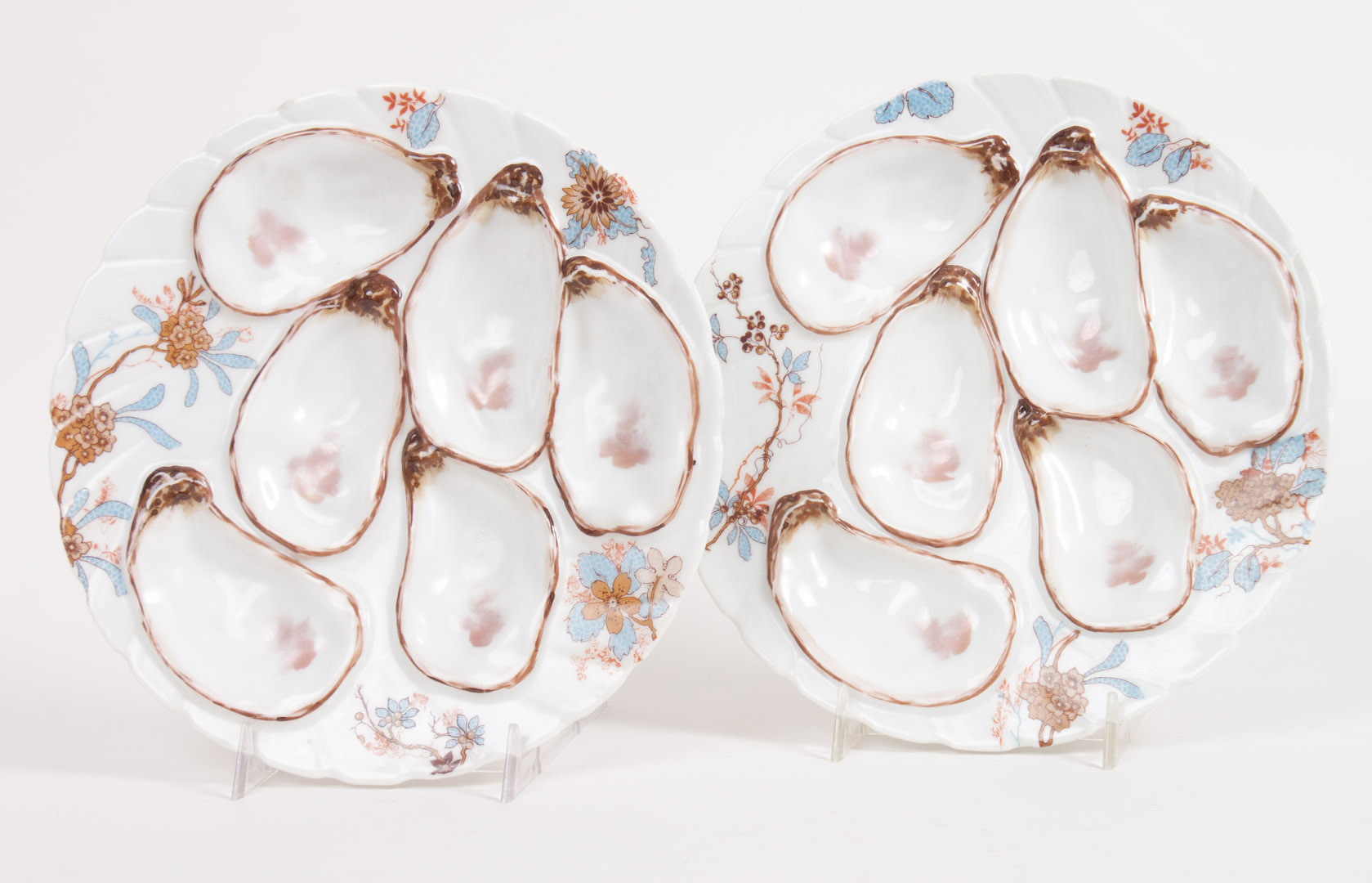 Appraisal: Pair of Haviland Limoges porcelain oyster plates late th century