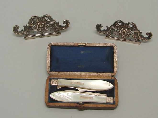 Appraisal: Lot of four Two sterling place card holders with fruit