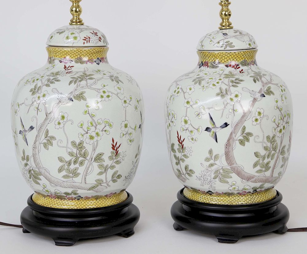 Appraisal: Pair of Chinese Porcelain Ginger Jar Lamps Pair of Chinese