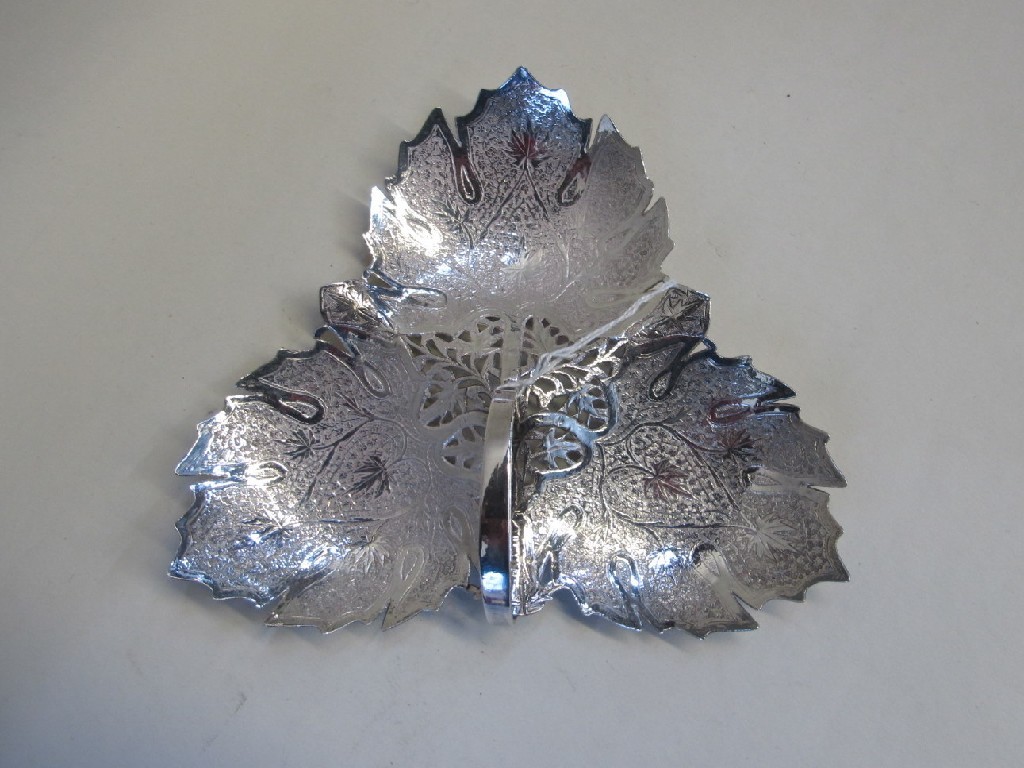 Appraisal: Eastern white metal leaf shaped dish