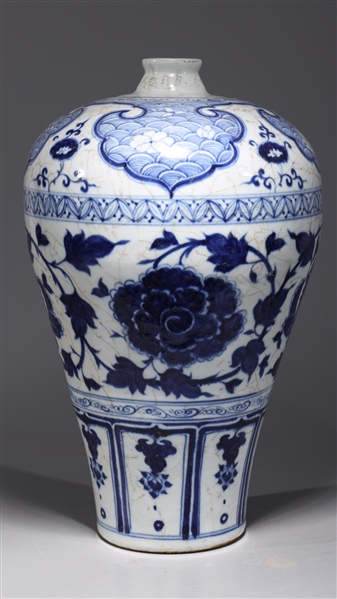 Appraisal: Chinese blue and white Meiping porcelain vase with flowers to