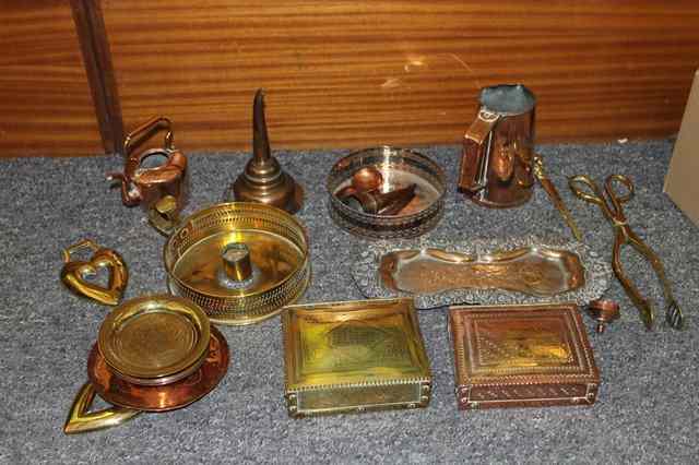 Appraisal: A SMALL COLLECTION OF VARIOUS COPPER AND BRASSWARE etc including