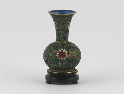 Appraisal: A small Chinese cloisonn vase the body decorated with flowers