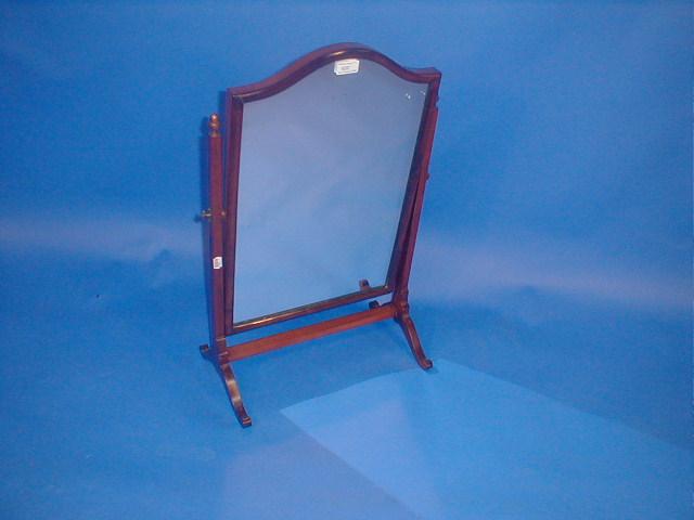 Appraisal: An Edwardian mahogany dressing table mirror