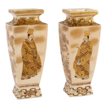 Appraisal: A pair of Japanese square tapering section bottle vases Meiji