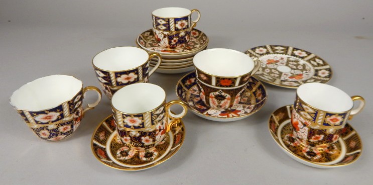 Appraisal: Various items of Royal Crown Imari porcelain to include cups