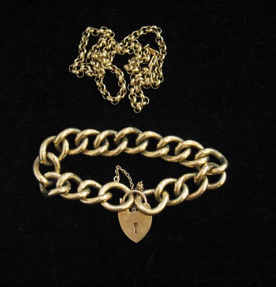 Appraisal: A GENTLEMAN'S CT YELLOW GOLD LARGE CURB LINK BRACELET most